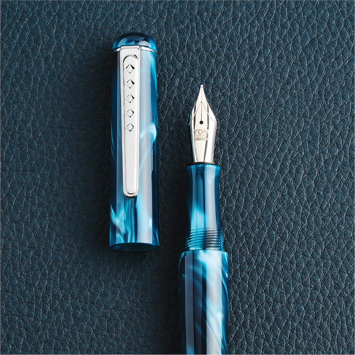 Tom Hessin Charles Collection Thames Blue Iridium Nib Medium